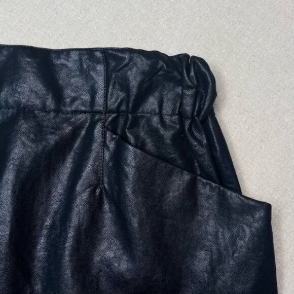 Zara Black Faux Leather High Rise Paperbag Mini Skirt with Pockets XS - Picture 8 of 11